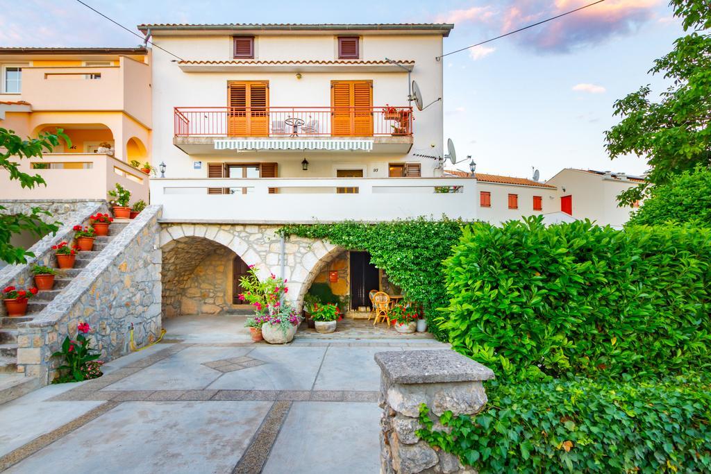 Apartment Manzoni Малинска Экстерьер фото