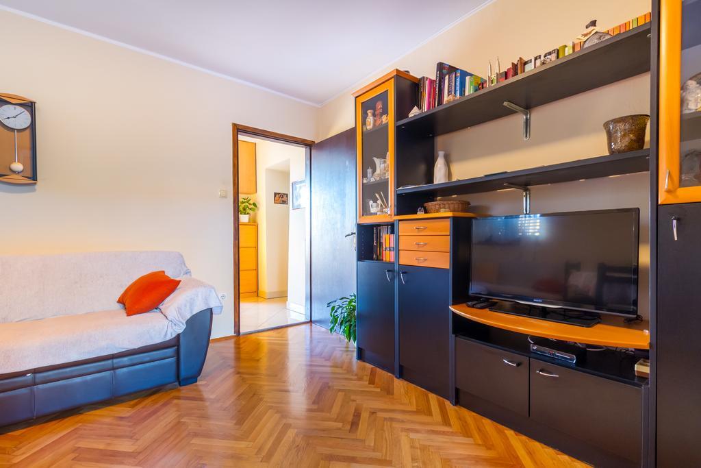 Apartment Manzoni Малинска Экстерьер фото